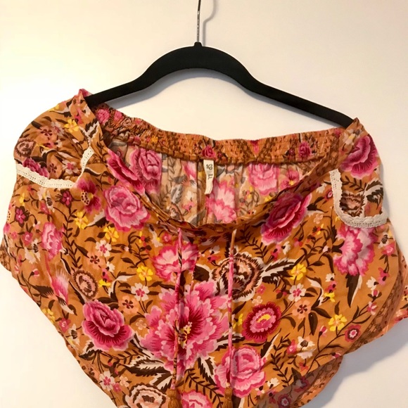 SPELL 🔮 Babushka Shorts NWOT - Picture 5 of 8